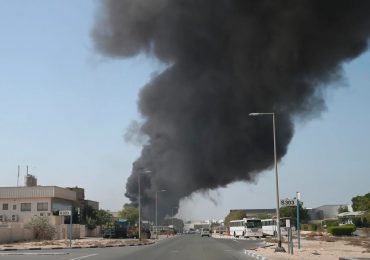 Diez heridos en un incendio en la mayor refinería de petróleo de Kuwait