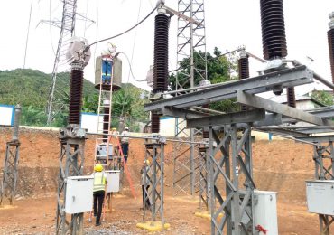 Concluyen trabajos en línea  Pimentel-Nagua para mejorar suministro eléctrico