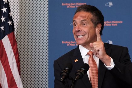 Retiran cargos de acoso contra exgobernador de Nueva York Andrew Cuomo