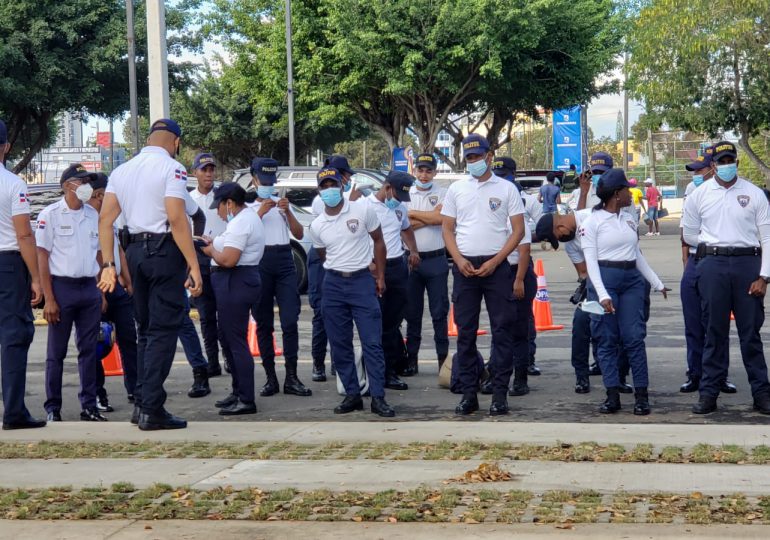 Video | PN garantiza seguridad para visitantes en Serie del Caribe