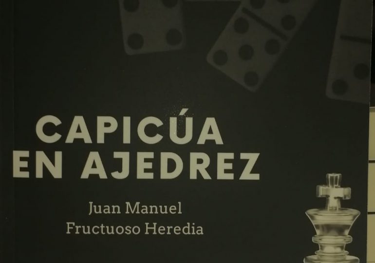 Lanzan obra "Capicúa en Ajedrez"