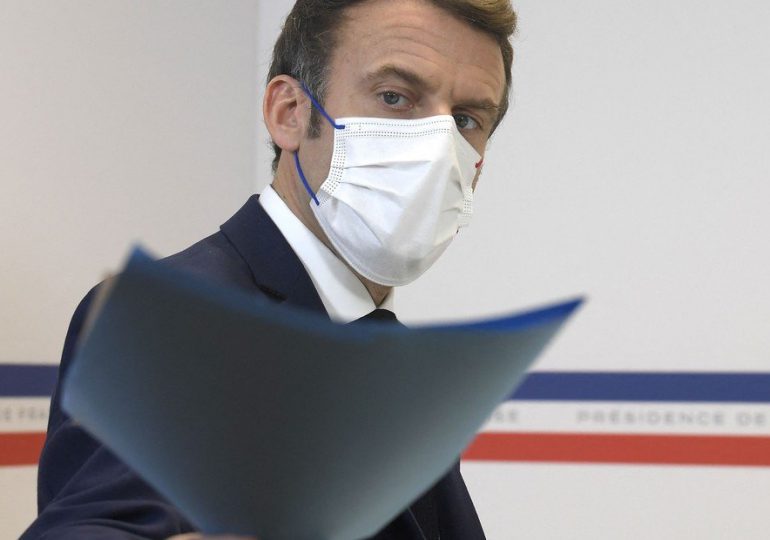 Macron quiere "fastidiar hasta el final" a los franceses no vacunados