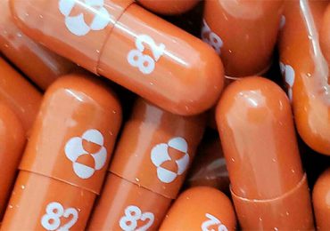 La píldora anticovid de Merck se mantiene "activa" contra ómicron, dice la empresa