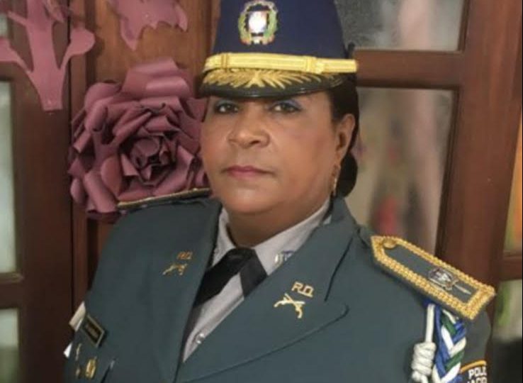 Designan a la coronel Antonia De La Cruz subdirectora de la Policía en el DN