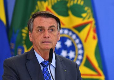 Bolsonaro recibe alta tras pasar noche hospitalizado por un malestar