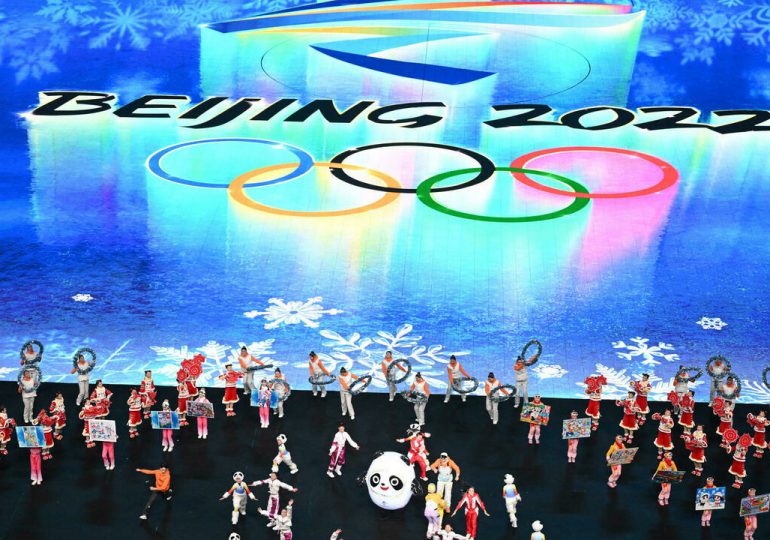 Con una ceremonia alegre y colorida, Pekín abrió sus segundos Juegos Olímpicos