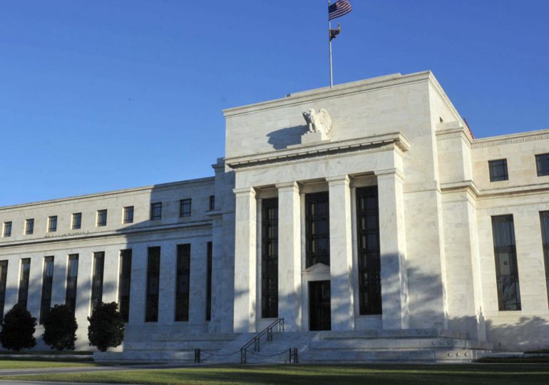 Fuerte inflación en EEUU pone en juego credibilidad de la Fed, dice uno de sus responsables