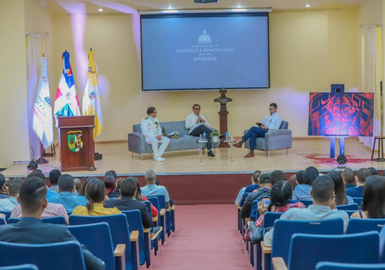 Ministerio de la Juventud concluye su semana de la  patria con ponencia magistral a jóvenes