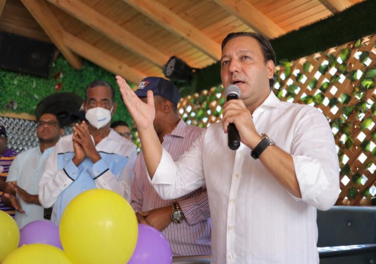 Abel Martínez “El pueblo sufre la indolencia y el mal gobierno del PRM en las 32 provincias del país”