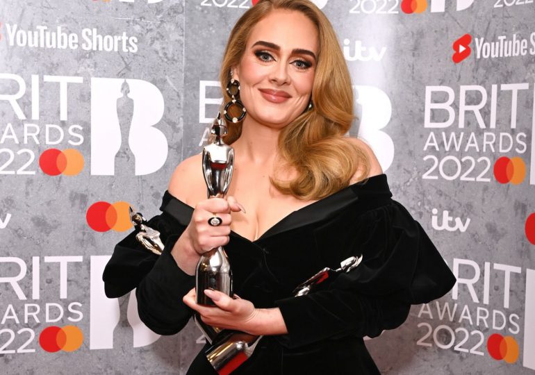 Adele gana tres de los principales premios en BRITs Awards 2022