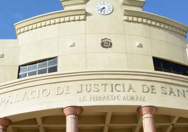 Fiscalía de Santiago reapresa hombre condenado a 20 años que intentó salir del país  