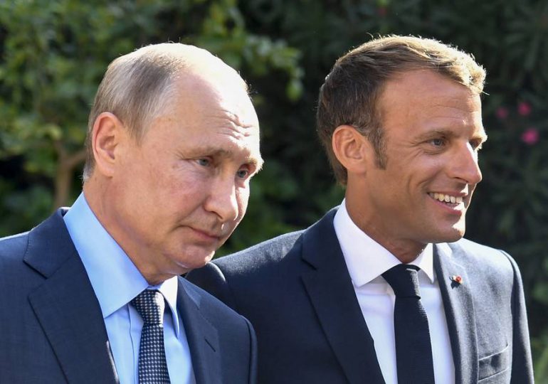 Putin habla con Macron y le da "explicaciones exhaustivas" sobre la operación militar especial