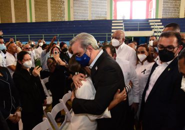 Presidente Abinader se solidariza con familiares y amigos de ex diputado López Chávez