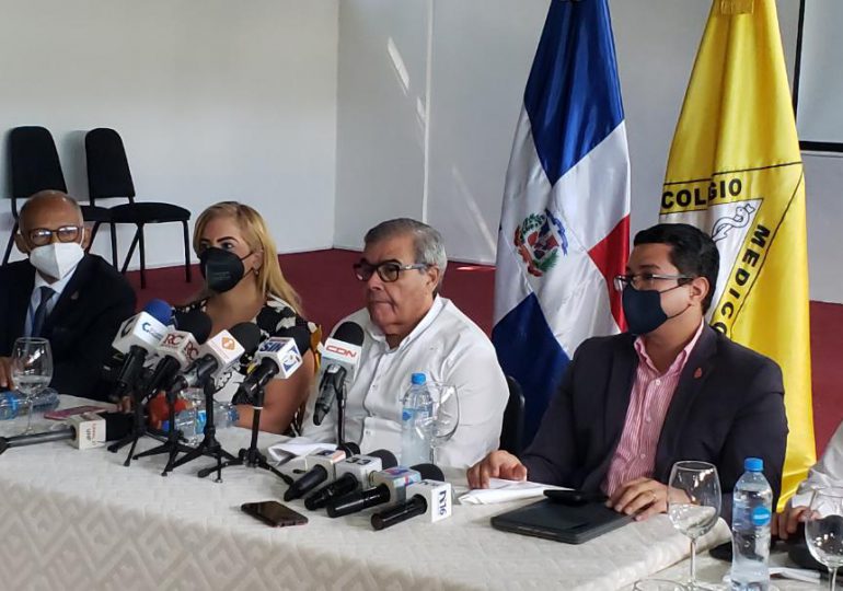 Médicos se reúnen con Salud Pública para evaluar nuevo panorama del Covid-19 en el país