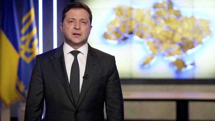 El presidente de Ucrania decreta la movilización general ante invasión rusa
