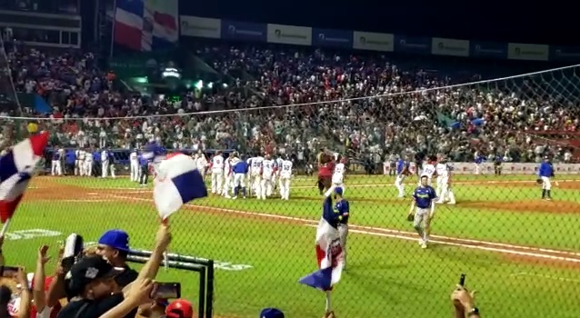VIDEO | Dominicana deja en el terreno a Venezuela en décimo episodio