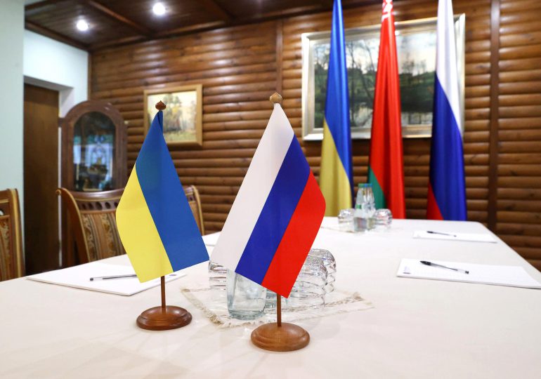 Nuevas negociaciones previstas el lunes entre Rusia y Ucrania, según Moscú ﻿