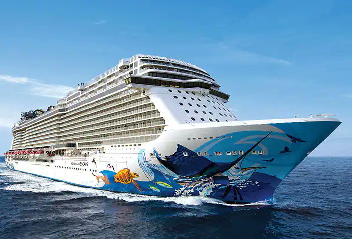 Se encalla Crucero Norwegian Escape en Puerto Plata con más de cuatro mil personas a bordo