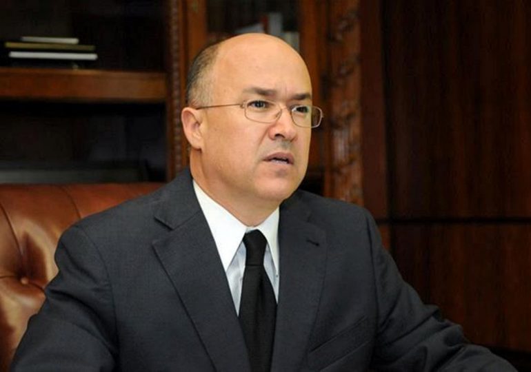 Domínguez Brito califica al gobierno de mentiroso y le exhorta a “irse en paz Abinader”