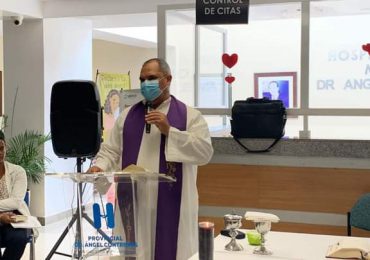 Hospital doctor Ángel Contreras de Monte Plata celebra ocho años de su unidad de hemodiálisis
