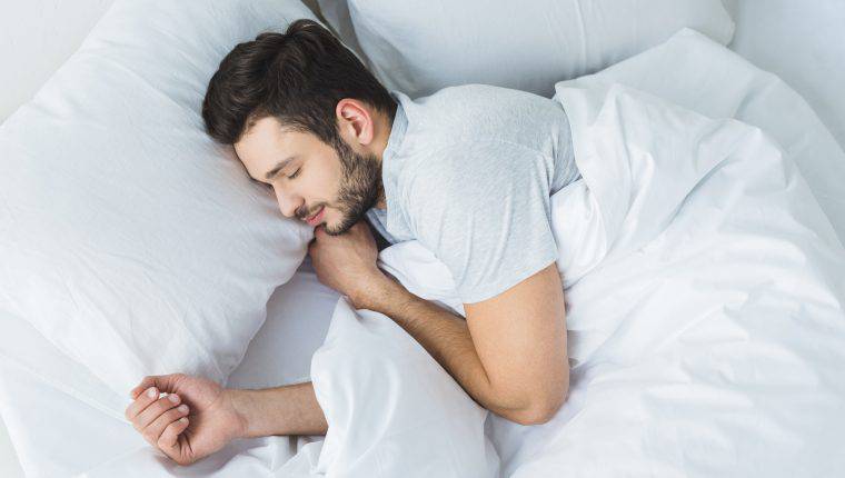 En el dia mundial del sueño especialistas recomiendan no dormir "demasiado"