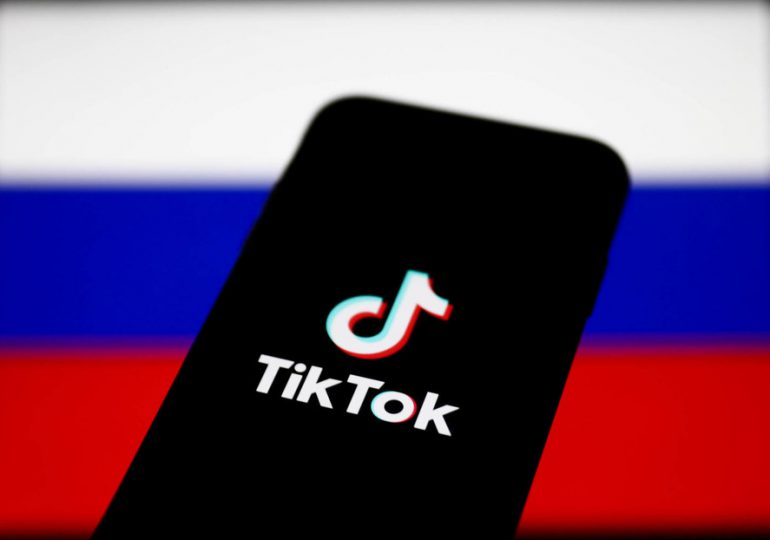 TikTok anuncia suspensión de publicación de videos en Rusia