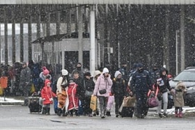 Unas 836.000 personas huyeron de Ucrania desde inicio de invasión rusa, según ONU