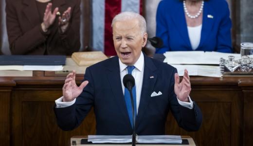 Biden llama "dictador" a Putin en su discurso ante el Congreso