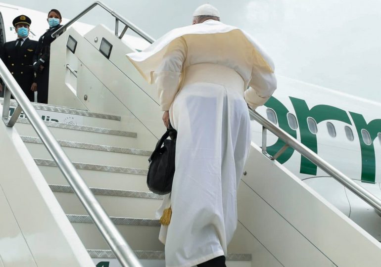 El papa viaja a Malta con los migrantes en el centro de su mensaje