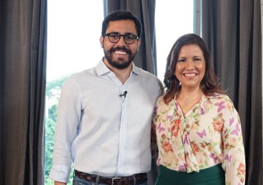 Margarita Cedeño presenta a Yuri Enrique como coordinador de campaña juvenil