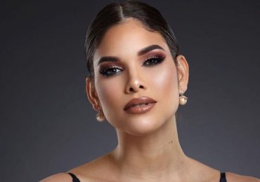 Emmy Peña recibe el título de Miss World Caribbean