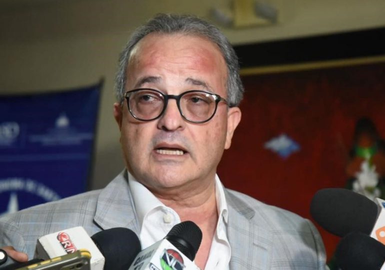 Fuerza del Pueblo exige "compensaciones económicas para trabajadores" y correcciones de irregularidades en fondos de pensiones