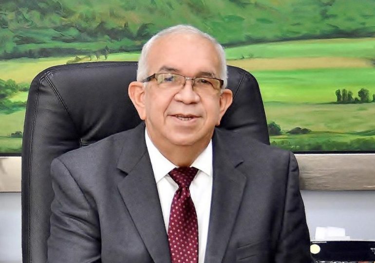 Administrador Banco Agrícola pide no preocuparse por liberación de aranceles a productos agropecuarios