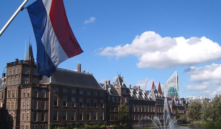 Países Bajos expulsa a 17 diplomáticos rusos sospechosos de espionaje