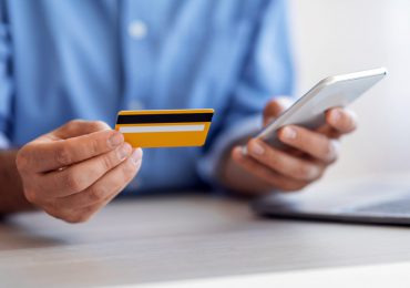 Usuarios prefieren medios de pago electrónicos frente al uso de efectivo