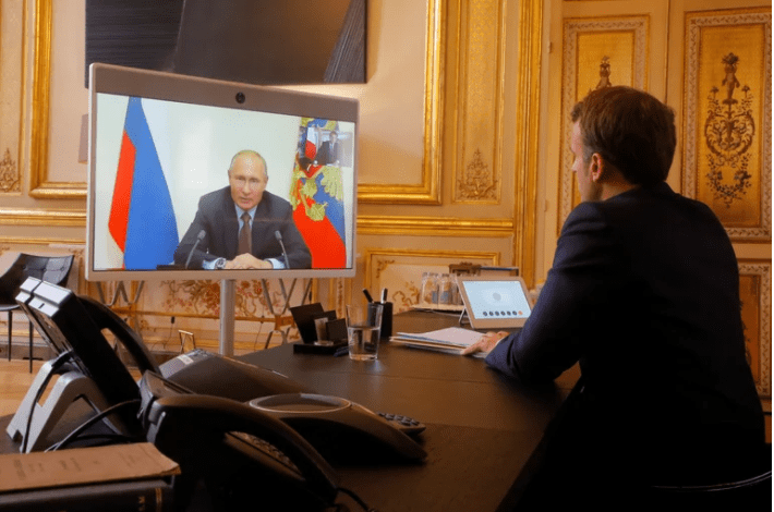 “Lo peor está por venir” dice el presidente de Francia tras hablar con Putin