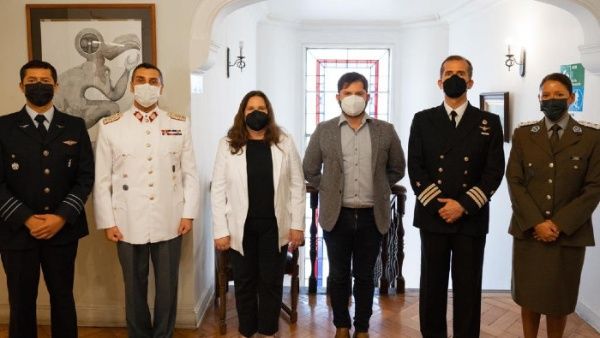 Gabriel Boric colocará a una mujer como edecán de Carabineros por primera vez en Chile