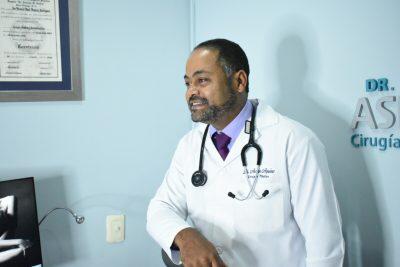 Médico recomienda a Salud Pública realizar inspección en el Pequeño Haití y pensiones por sarna