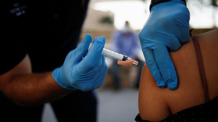 EEUU sigue exigiendo vacunación anticovid a extranjeros que entren desde México y Canadá