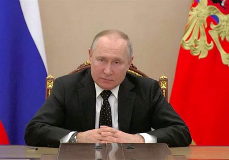 Revelan Vladimir Putin tiene Parkinson y un tumor canceroso