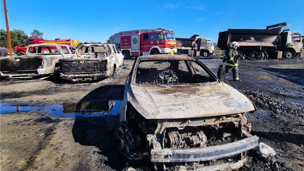 Una veintena de vehículos incendiados en nuevo ataque en el sur de Chile