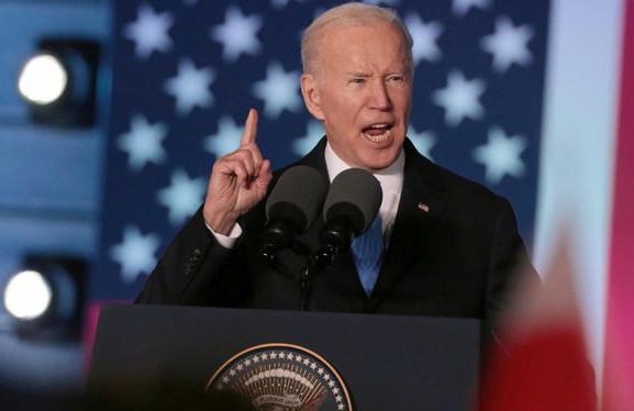 Biden acusa a Putin de cometer un "genocidio" en Ucrania