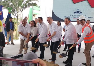 Abinader deja iniciados trabajos de moderna Unidad Materno Infantil en Hospital Marcelino Vélez