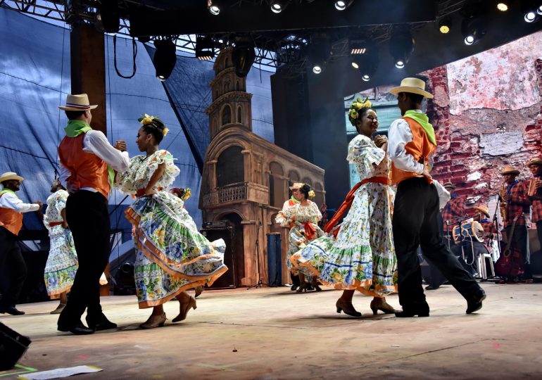 Música, teatro callejero y actividades infantiles, este fin de semana en la Feria del Libro