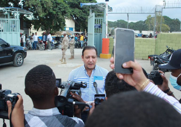 Abel Martínez pide establecer cerco sanitario ante alerta de infección de alto contagio en Haití