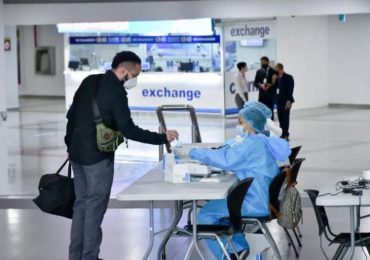 República Dominicana elimina pruebas COVID aleatorias en aeropuertos