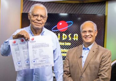 Hombre de 85 años gana RD$149 millones de pesos tras realizar 10 veces la misma jugada del loto