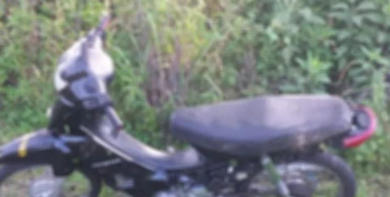 Capturan hombre y dos menores se dedicaban al robo de motocicletas