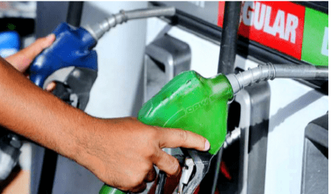 Gobierno frena alzas de hasta 100 pesos en combustibles con subsidio de RD$1,060 millones