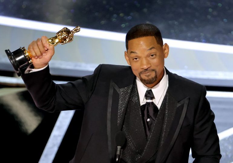 Will Smith renuncia a la Academia tras la bofetada en los Óscar